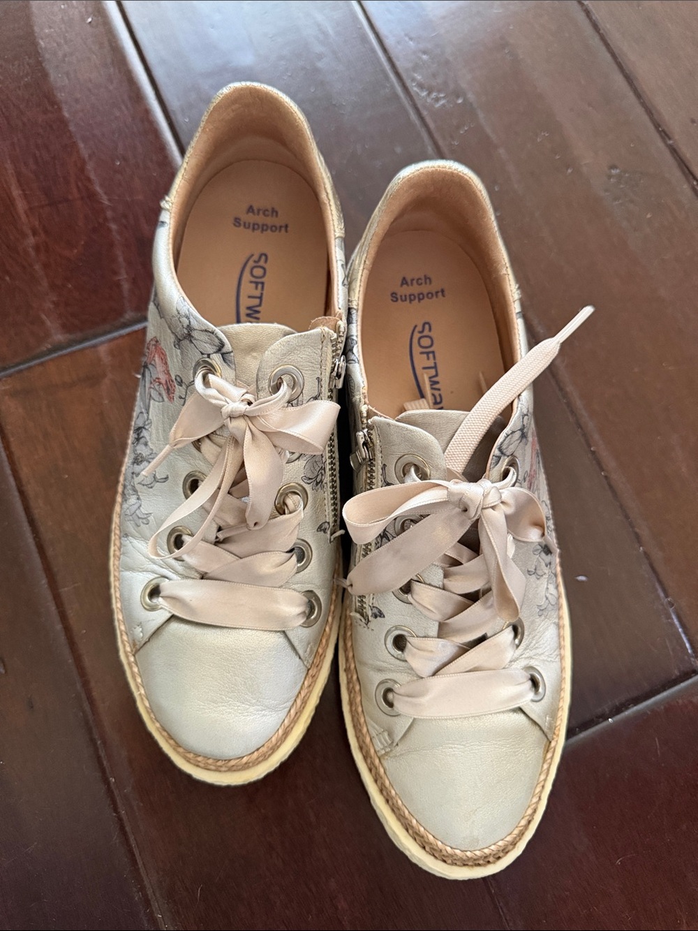 SoftWave Women's Cream Satin-Lace Floral Sneakers